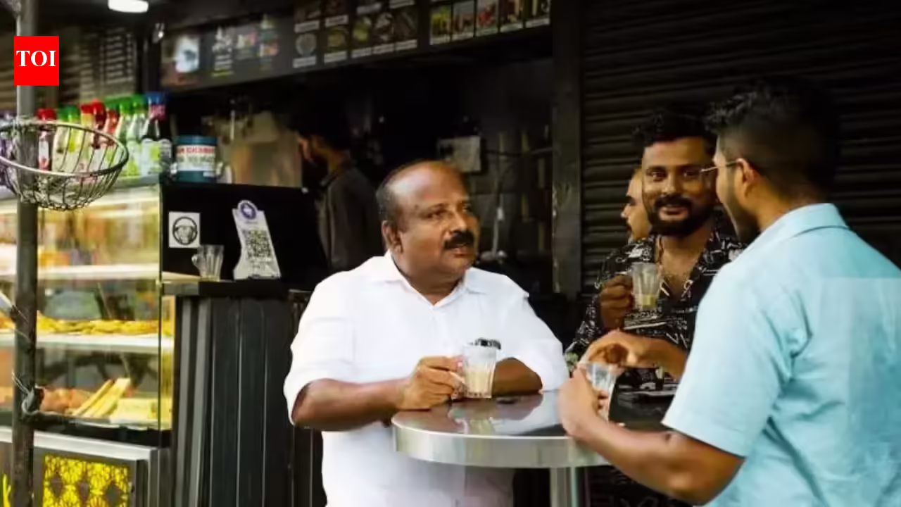 LPG shortage: Campaigning at tea shops fails to gather steam in Kerala. Kochi News