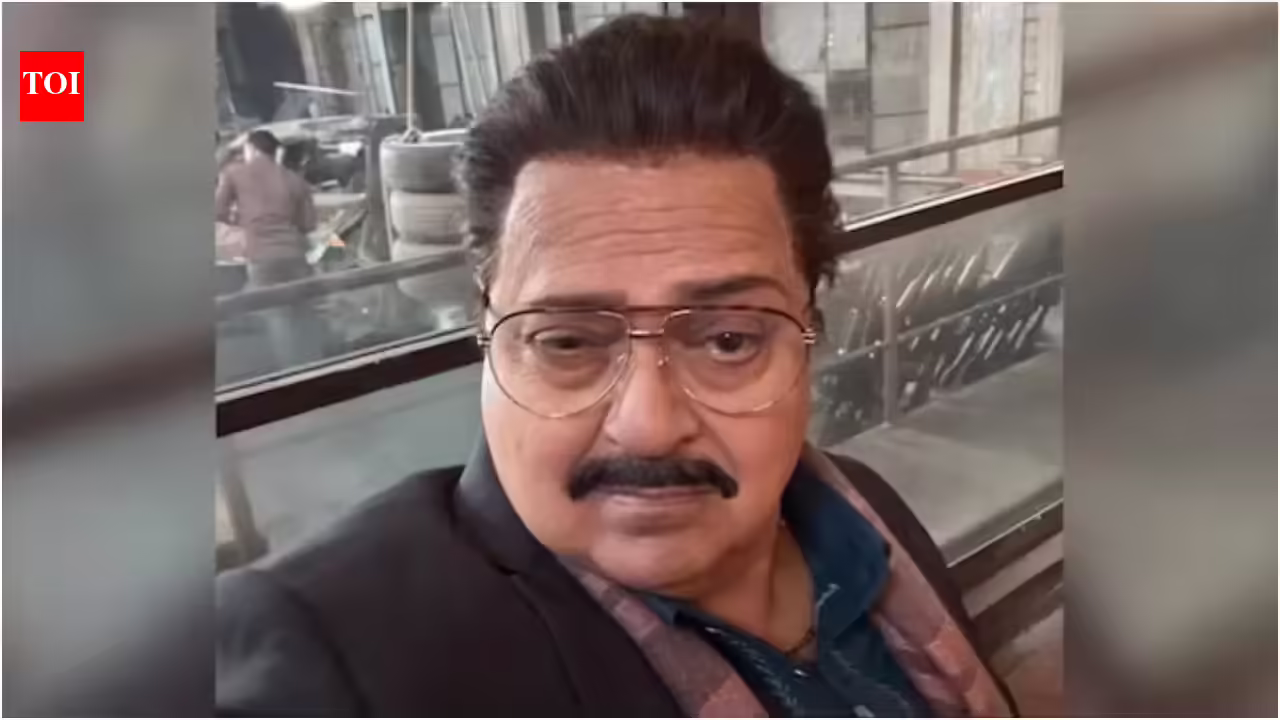 Dhurandhar 2: ‘My father did not go to Pakistan’, ‘Dhurandhar’ star Rakesh Bedi’s sharp REACTION to Nabeel Gabol’s ‘lookalike’ claim. Hindi Movie News