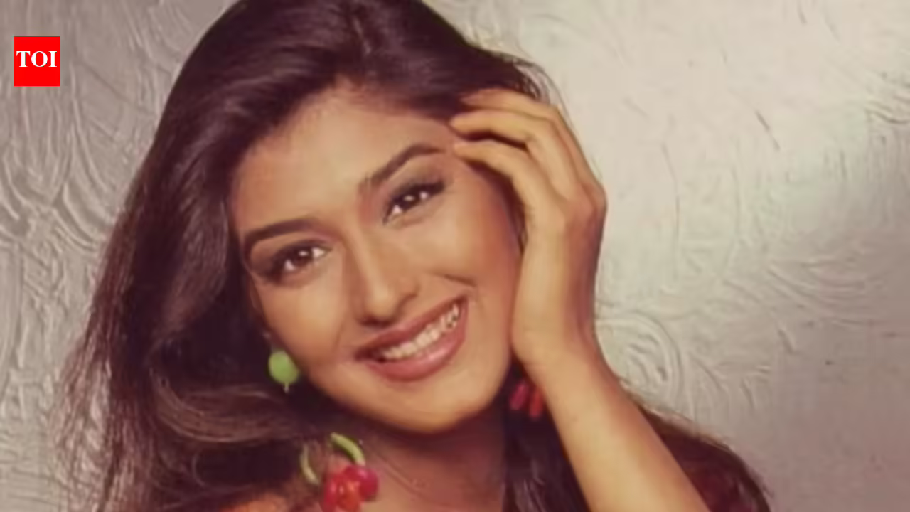 When Sonali Bendre was skinny shamed, called a giraffe for having a long neck: ‘I took it sportingly’ |