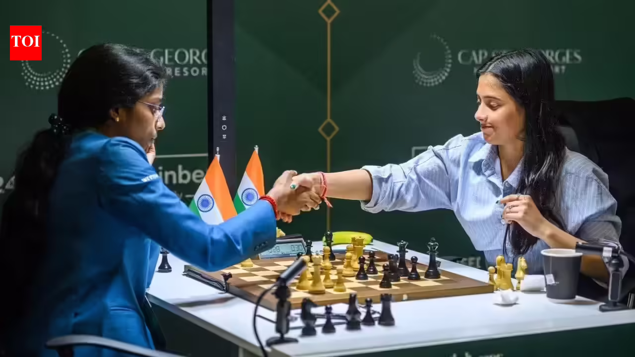 Candidates Chess: Vaishali downs Divya Deshmukh to share lead | Chess News