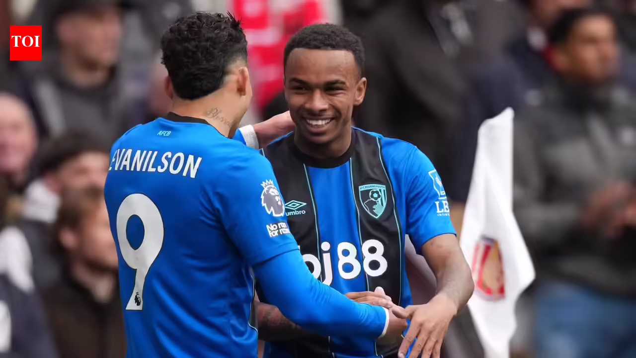 Bournemouth stun Arsenal 2-1 at the Emirates to dent Premier League title push | football news