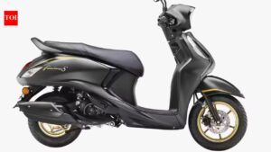 2026 Yamaha Fascino 125 Fi Hybrid launched: Pricing, changes explained