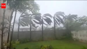 Northern Marianas Devastated by Super Typhoon: Power Outages and Flooding Threaten Residents |