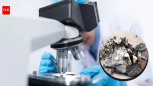 IISc team grows ultra-thin magnetic material at wafer scale