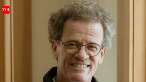 ‘While waiting for battle, Arjuna asks Krishna questions. It’s all so very Greek’