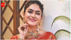 Mrunal Thakur Celebrates Akshaya Tritiya with a Focus on Self-Investment |