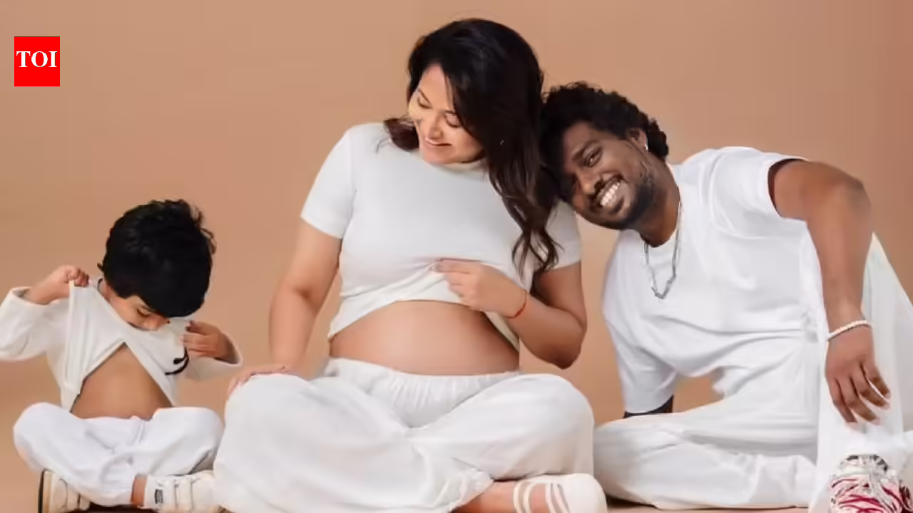 ‘Raaka’ director Atlee and wife Priya welcome baby girl as Samantha Ruth Prabhu and Deepika Padukone shower love | Tamil Movie News