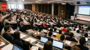UK: England universities face up to £500,000 or 2% income fines for free speech failures under new system. world news