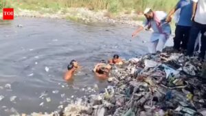 6-year-old chasing kite enters pond in cremation ground, drowns | Noida News