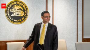 Can’t trade macro sovereignty for capital easing: Malhotra