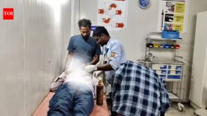 Security guard stitches wounds amid staff crunch at Bihar’s Bagaha hospital. Patna News