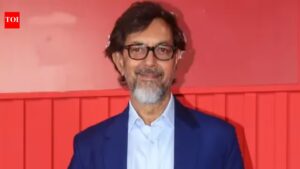 Rajat Kapoor on Theater vs Cinema: “Stage lets you improve daily”; Film locks creativity forever. Hindi Movie News