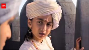 Riteish Deshmukh and Genelia Deshmukh’s 10-year-old son Rahyl steals spotlight with his debut in ‘Raja Shivaji’ trailer – Watch | Hindi Movie News