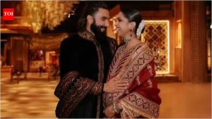 Ranveer Singh smiles and waves at fans as they congratulate him on second pregnancy news with Deepika Padukone: ‘Baba, badhai ho’.