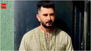 Exclusive – Behzaad Khan celebrates 100 episodes of Seher Hone Ko Hai; says ‘Entering Millions of Homes with Gratitude’