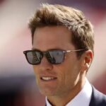 Tom Brady’s ex-girlfriend turns heads with striking black swimsuit look, while he predicts something big about his daughter NFL News