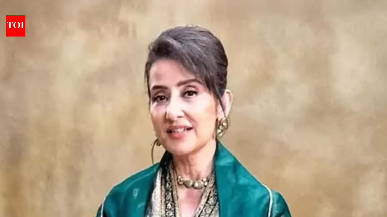 Manisha Koirala gives a sneak peek into ‘morning ritual’ of her aging parents. Hindi Movie News