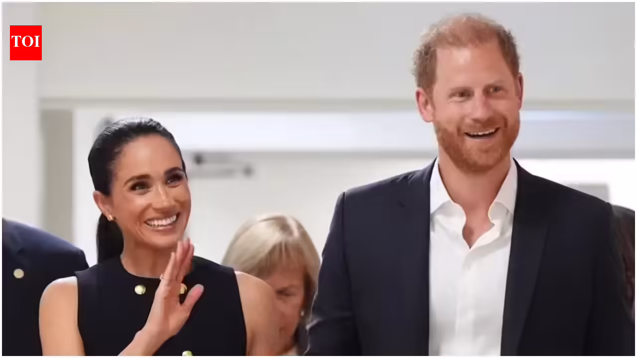 Meghan Markle, Prince Harry, and a Bondi Beach unbothered sunbather go viral for their royal ‘invisible’ moment |