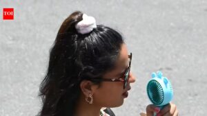 Warm spell grips Uttarakhand as mercury edges above normal. Dehradun News