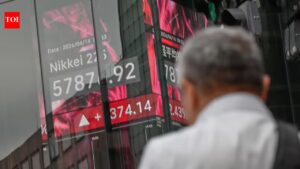 Asian Markets: Asian stocks today: Markets retreat after record highs as oil surge, Iran tensions weigh on sentiment