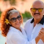 Rakesh Roshan, wife Pinkie Roshan RECREATE ‘Kaho Naa… Pyaar Hai’ moment; Fan says, ‘Wow! better than original?.” | Hindi Movie News