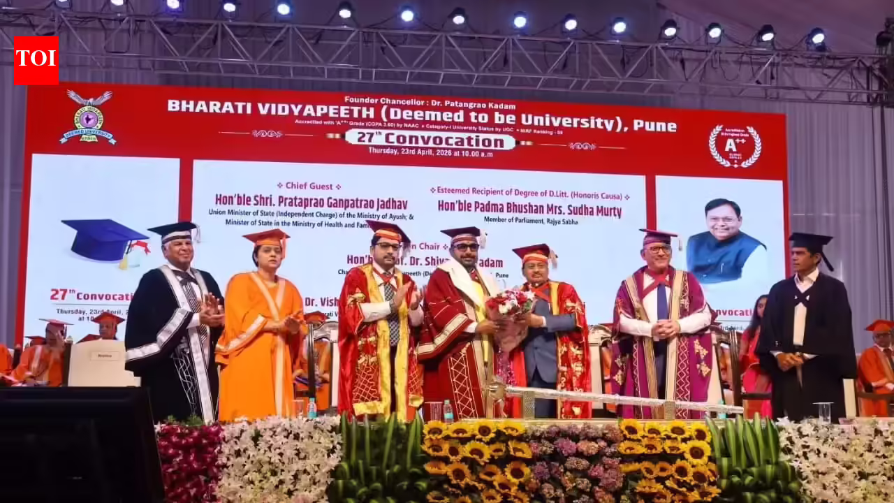 Minister lauds transformation of medical edu, Sudha Murty inspires graduates at Bharati Vidyapeeth convocation. Pune News