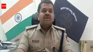 Karnataka Murder Case: Husband kills wife at neighbor’s house over suspected extramarital affair in Karnataka. Hubballi News