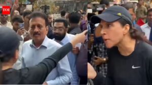 Bjp Rally In Mumbai: Complaint filed against woman for protesting traffic jam during BJP rally in Mumbai. Mumbai News