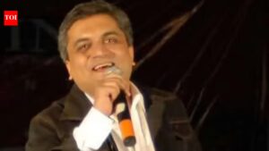 Swanand Kirkire on Sooraj Barjatya’s ‘Yeh Prem Mol Liya’: ‘Strong need to bring back that culture of collective viewing’ | Hindi Movie News