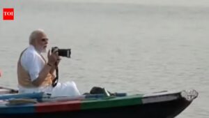 On a boat ride, PM Modi says Ganga flows ‘through the soul of Bengal’ India News