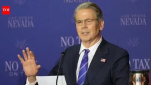 ‘There’s no oil coming out’: US rules out extension of Iranian and Russian oil waivers