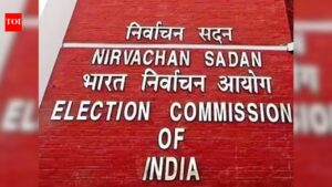 EC suspends five Diamond Harbor cops for alleged misconduct during Bengal assembly elections. Kolkata News