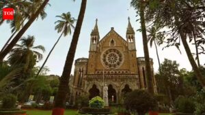 CCTV shows Mumbai university’ staffer ‘took pics’ of BCom papers. Mumbai News