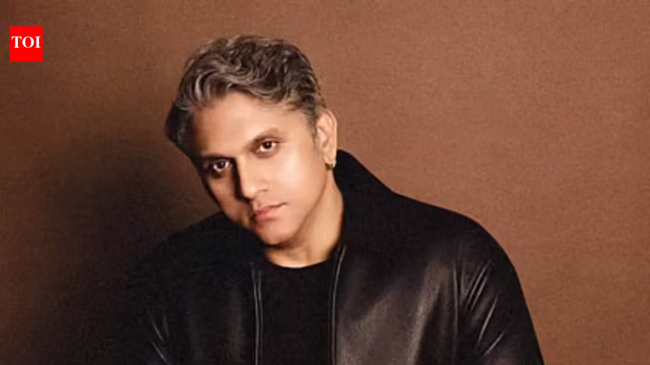 Mohit Suri says he would work with Emraan Hashmi ‘at the drop of a hat’; Says. ‘He is my elder brother’ Hindi Movie News