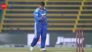 4th T20I: All-round Deepti Sharma stars as India beat South Africa by 14 runs, avoid whitewash | cricket news