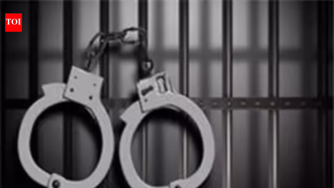 Gram panchayat ex-prez among 2 held with heroin & psychotropic drugs | Guwahati News