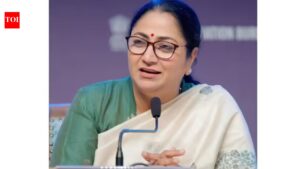 Delhi government tightens heat wave action plan amid rising temperatures. India News