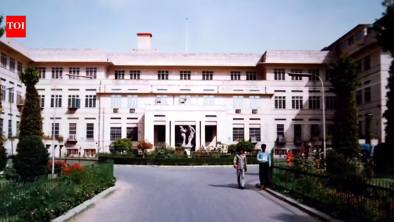 Heatwave protocol: Hospitals to reserve beds, set up treatment corners. Jaipur News