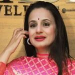 Ameesha Patel on losing Aamir Khan’s Lagaan, working with Shiney Ahuja, addresses claims of Akshay Kumar using a teleprompter. Hindi Movie News