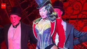 Megan Thee Stallion gets emotional during ‘Moulin Rouge!’ performance following CHEATING scandal and split with Klay Thompson﻿ |