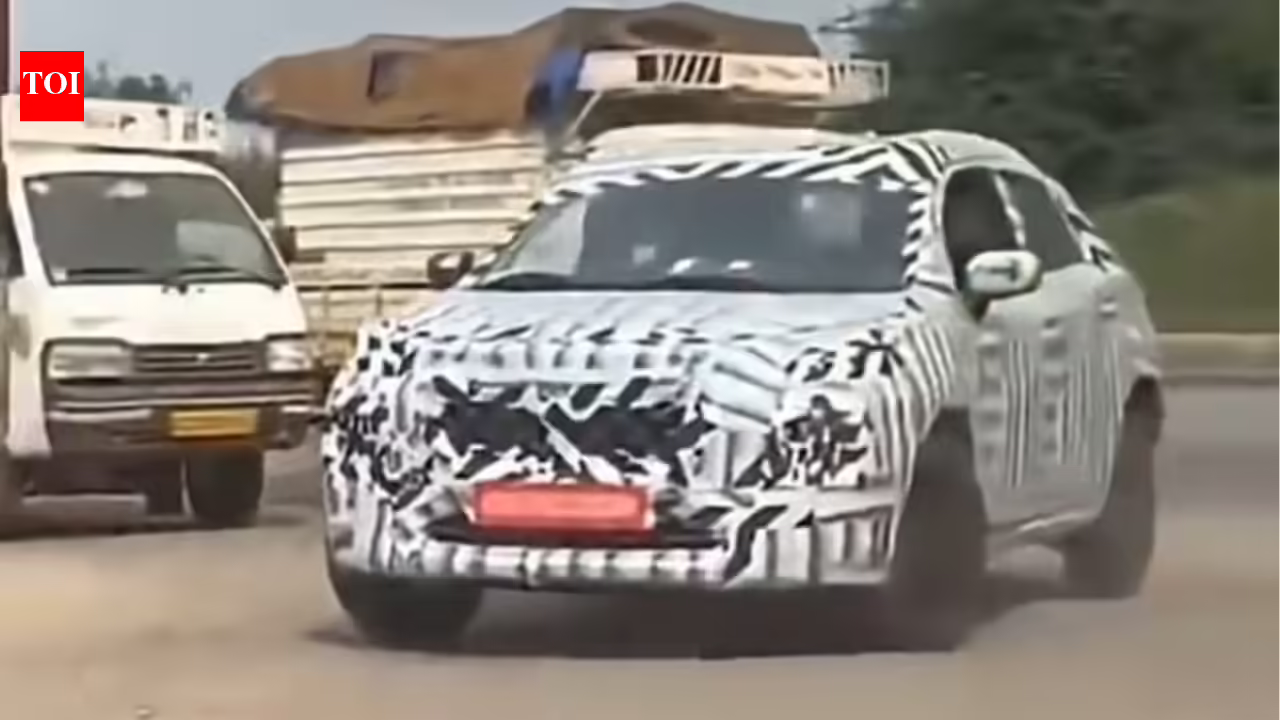Maruti Suzuki Fronx facelift spied testing: Big changes, features & more