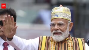 Will be back soon for oath ceremony of Bengal’s 1st BJP govt, asserts Modi. India News