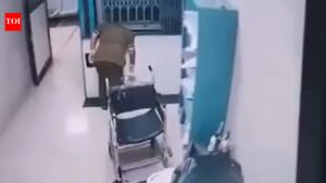 Nashik Hospital Accident: Woman dies after head gets stuck in lift at Nashik hospital. Nashik News