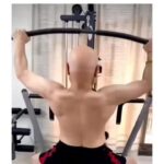 Anupam Kher drops inspiring fitness video, says working out ‘centres my mind’ Hindi Movie News