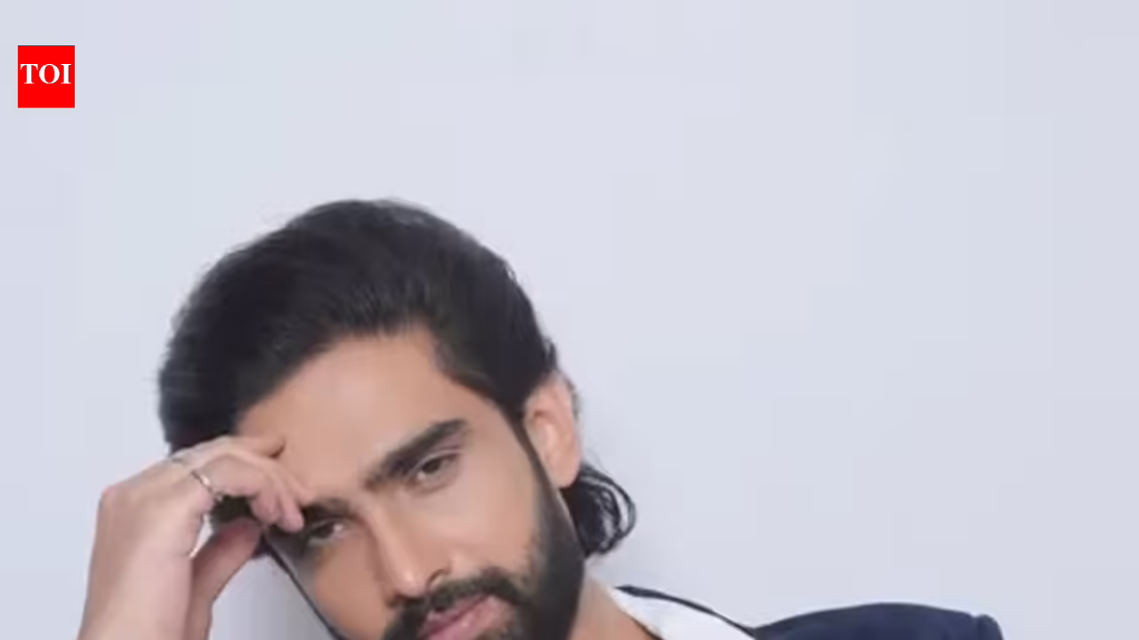 Amaal Mallik Honors Pritam as His ‘Hero’ in Heartfelt Tribute |