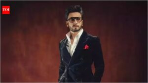 Ranveer Singh NOT EXITED ‘Pralay’; creative differences buzz called ‘Completely baseless’ – Report |