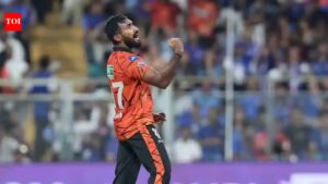 IPL 2026 Purple Cap: Eshan Malinga overtakes Bhuvneshwar Kumar to go top | cricket news