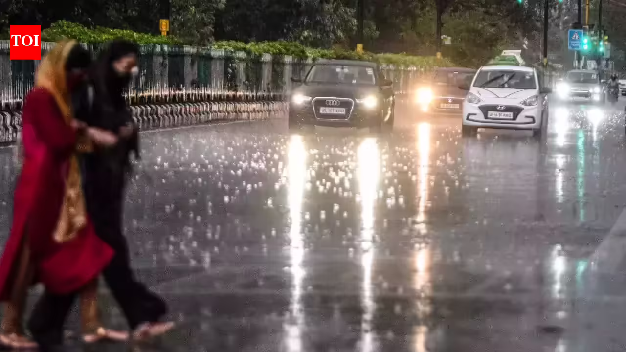 Delhi rain: delhi hailstorm, duststorm: Weather flips in Delhi-NCR: Hailstorm, rain break heatwave spell | Delhi News