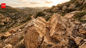 Rocks have been sending an SOS before they collapse, and scientists finally understand it |