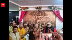 Shankaracharya inaugurates eye hospital in Saharsa. Patna News